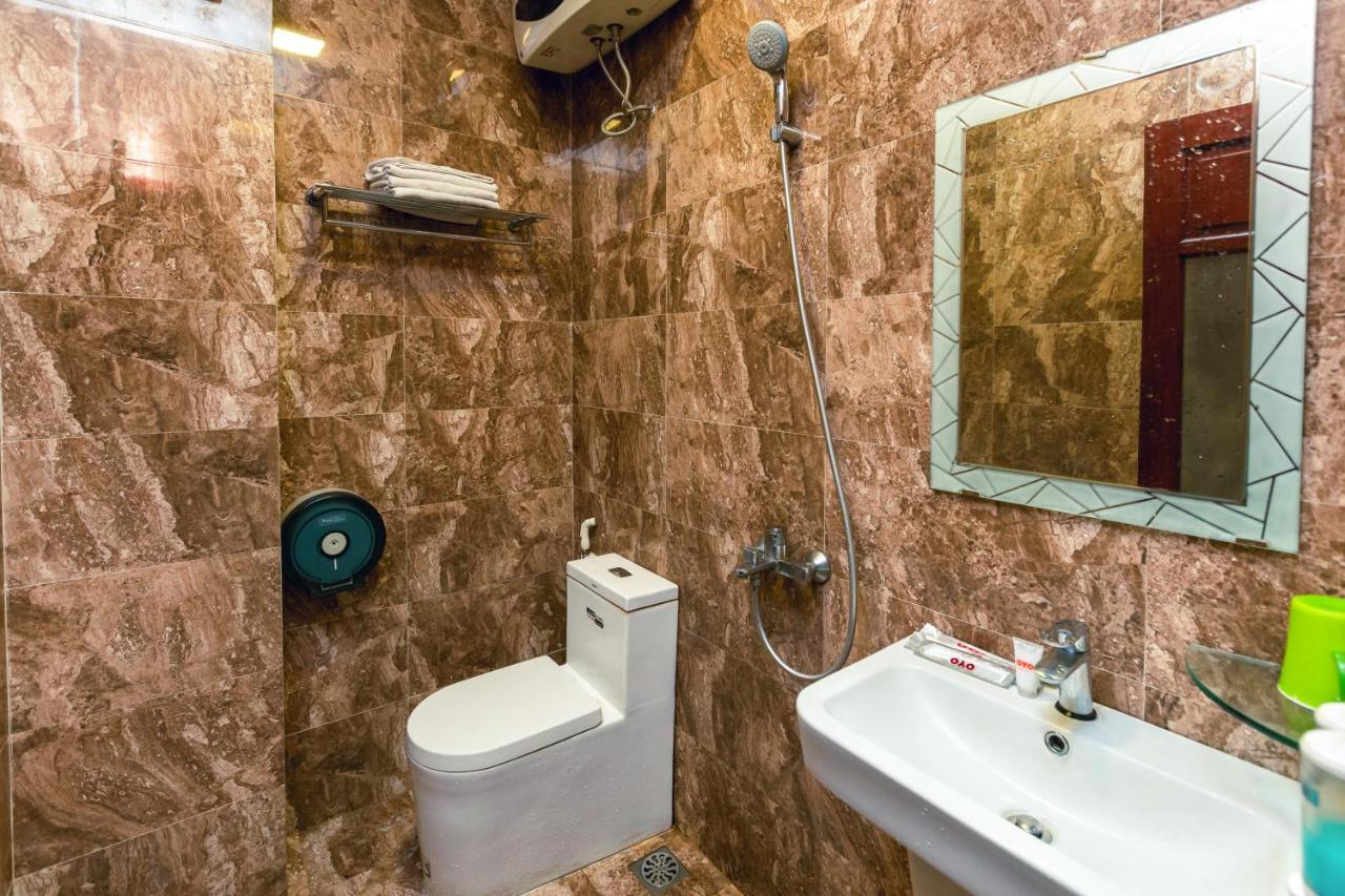 Oyo 653 Huong Thao Hotel Hanoi Zewnętrze zdjęcie